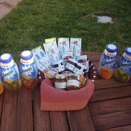 Lanita Couette-café 3*