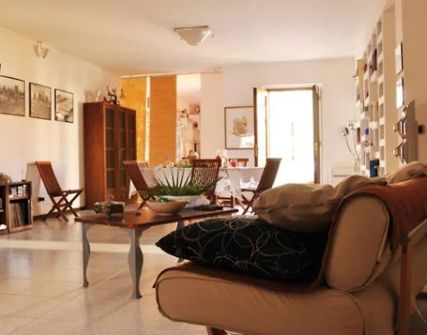 Lanita ベッド・アンド・ブレックファスト 3*